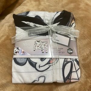 Disney’s 100 2-PC sleep set